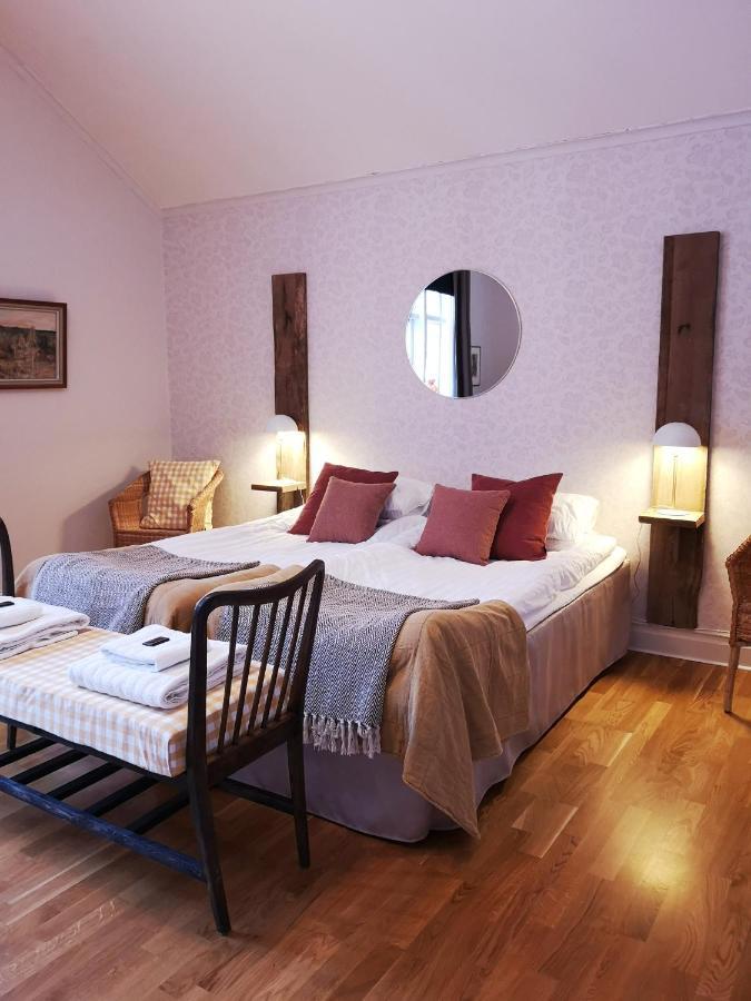 Disponentparken Cafe Och Bed & Breakfast Grangesberg Exterior photo